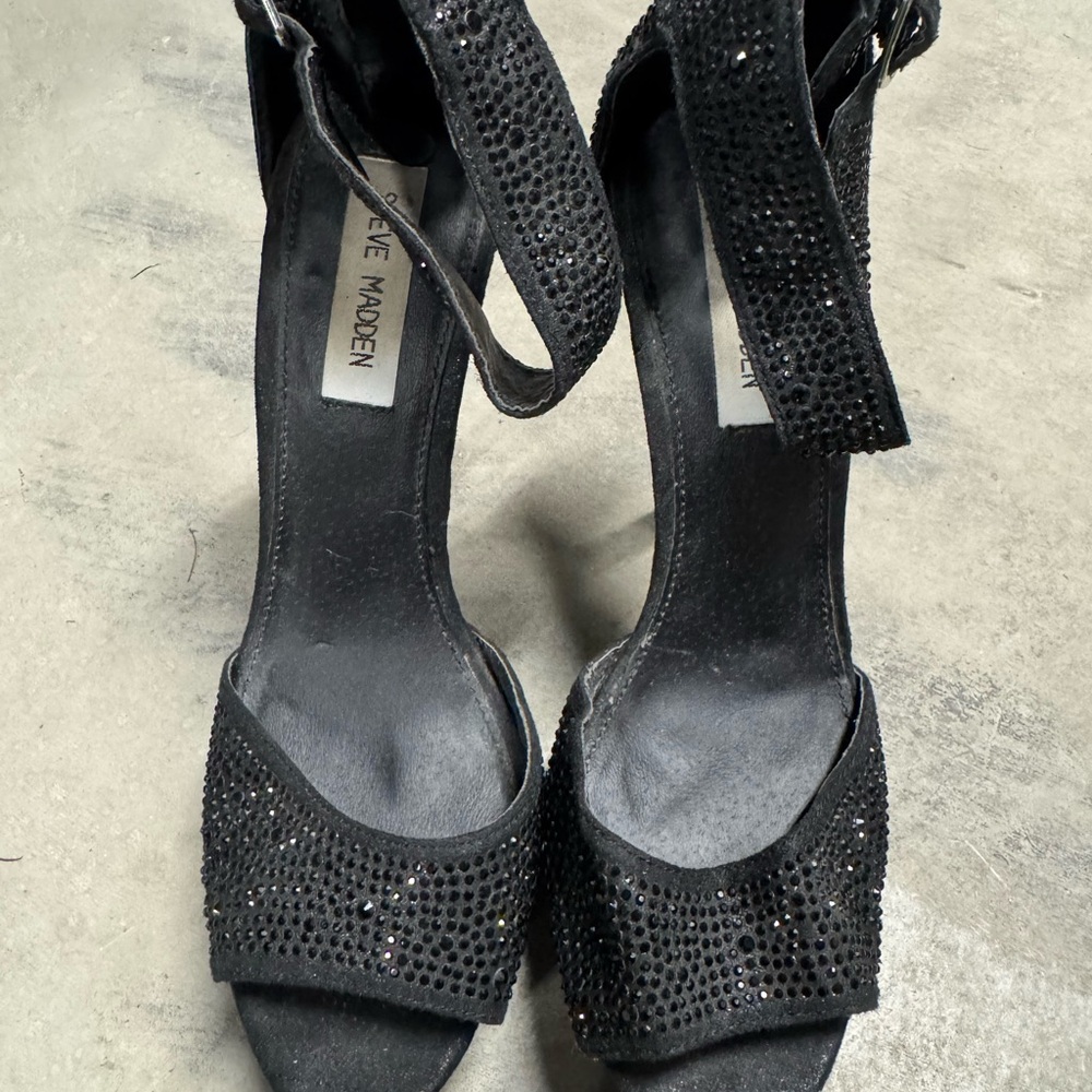 Steve Madden Glittering Black Heels